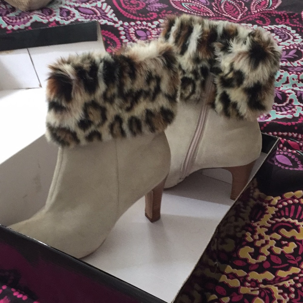 Faux fur boots